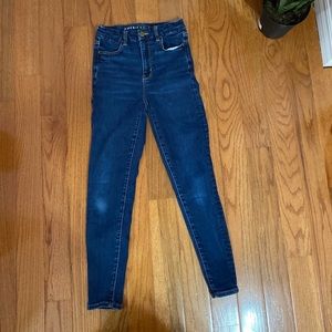 American Eagle Curvy Super High-Rise Jegging